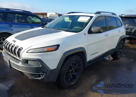 2016 Jeep Cherokee Trailhawk from USA, damaged, VIN 1C4PJMBS1GW133410